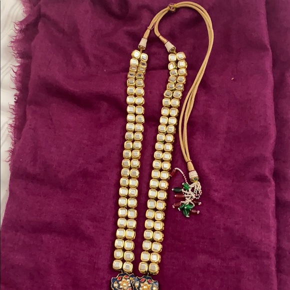 Necklace - Picture 3 of 6